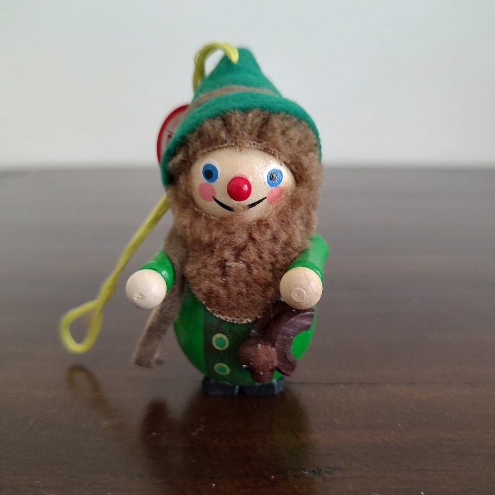 Vintage Steinbach Christmas Ornament Hunter With Dog German Wood